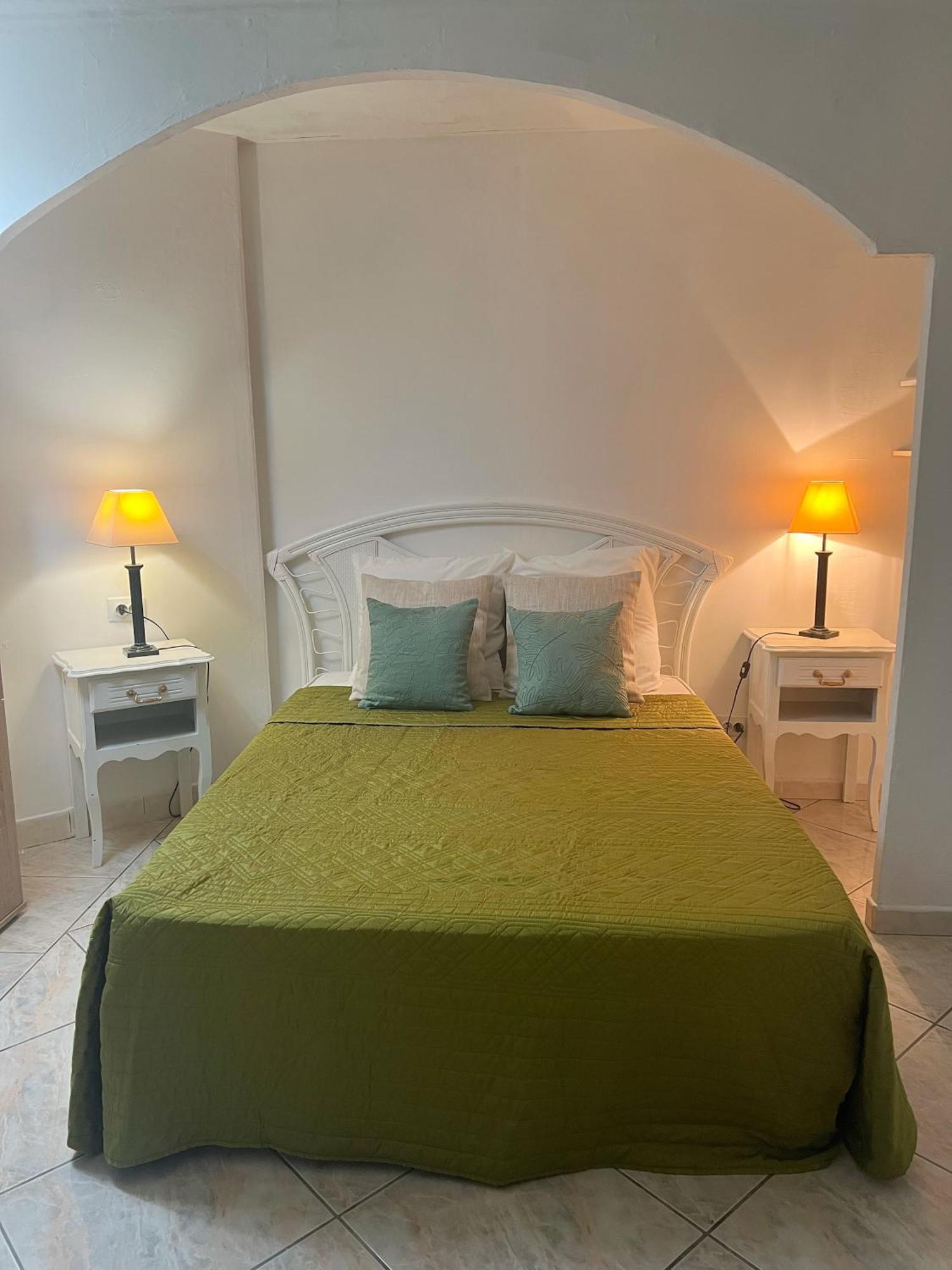 Bed & Breakfast Le Beausejour Carcassonne Exterior foto